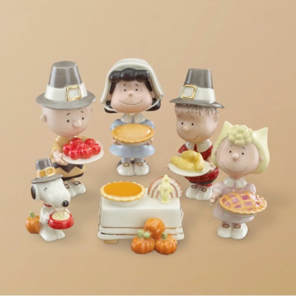 Lenox Peanuts 6 piece set, in box with certificate